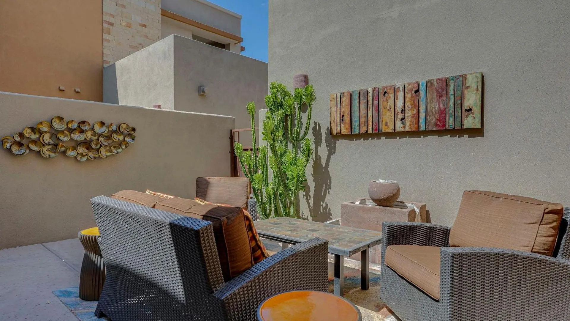 דירה Modern Scottsdale Condo With Patios And Mountain Views