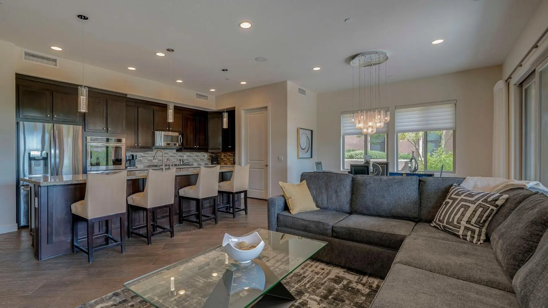דירה Modern Scottsdale Condo With Patios And Mountain Views ארצות הברית